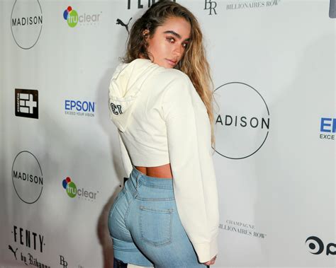 sommer ray 2018|Sommer Ray Dishes About Her Fitness App, Insecurity, and。